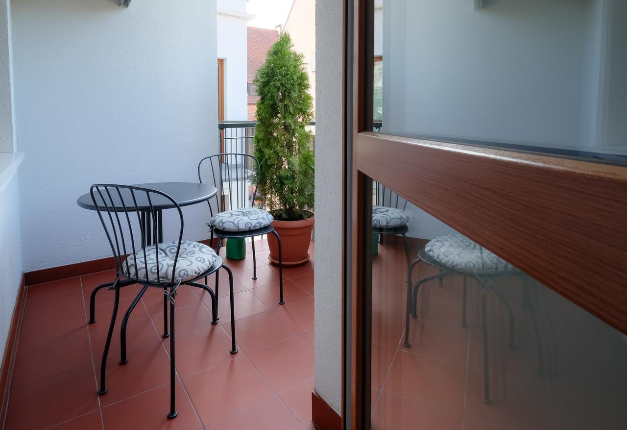 Apartamenty Starowka - Riverside II Щецин Екстер'єр фото